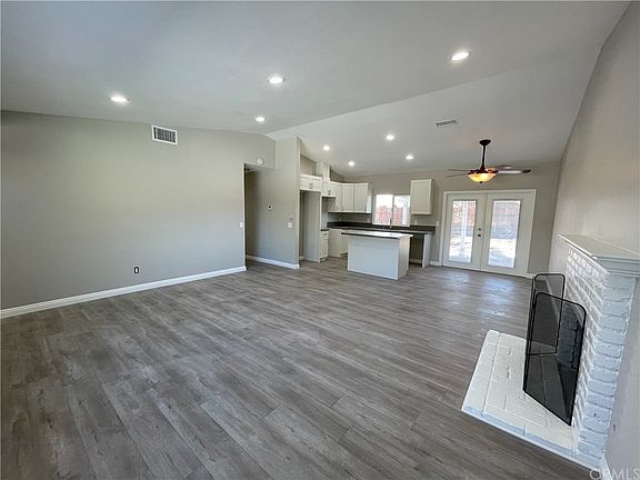 5th image of 24017 Powell Pl