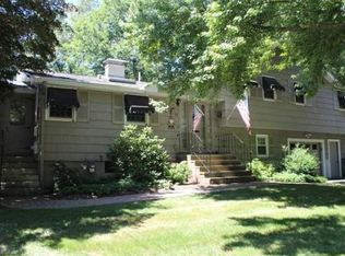 36 Westover Pkwy, Norwood, MA 02062