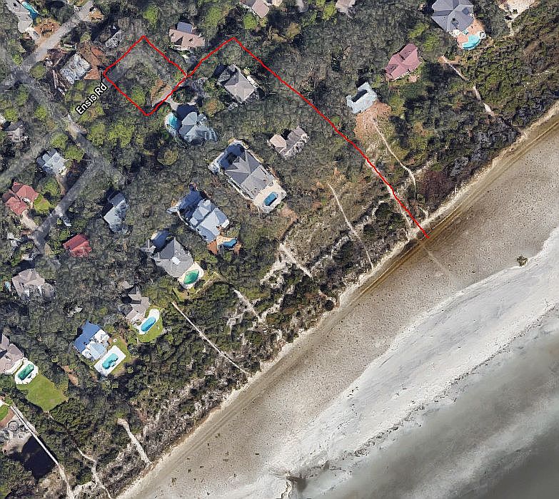 short stroll to the beach