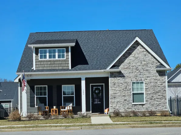 143 E Elderberry St, Oak Ridge, TN 37830