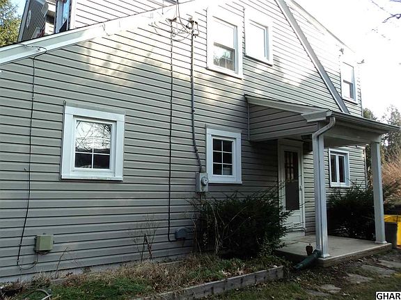 3rd image of 116 Harrisburg Pike
