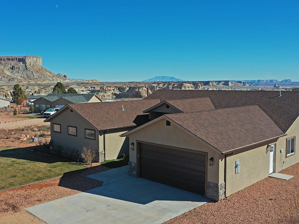 1st image of 1095 Canyon Dr