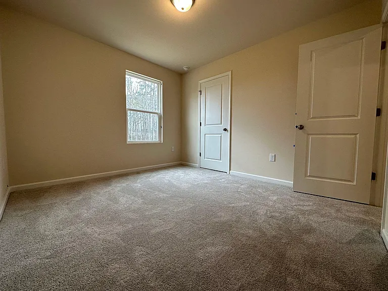 1st Bedroom_3508 Arctic