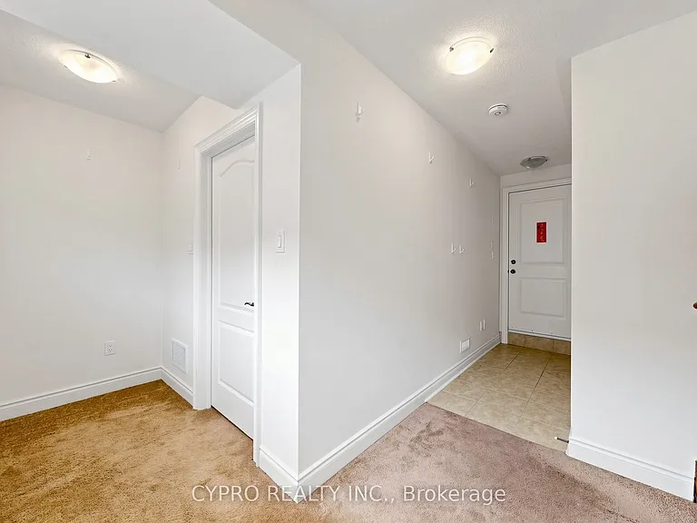 78 William Saville St — Photo 32