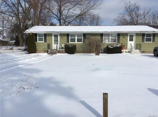 15 Russell St, Lockport, NY 14094