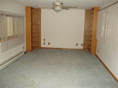 3rd image of 817 12th Ave N