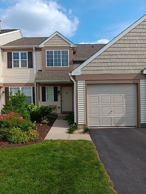 1st image of 2511 Sheehan Dr Unit 202