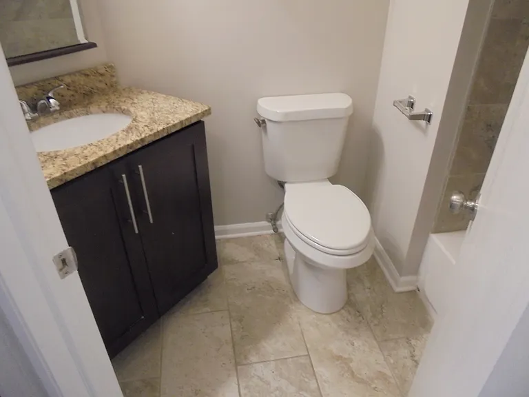 1847 Grandview Pl — Photo 27