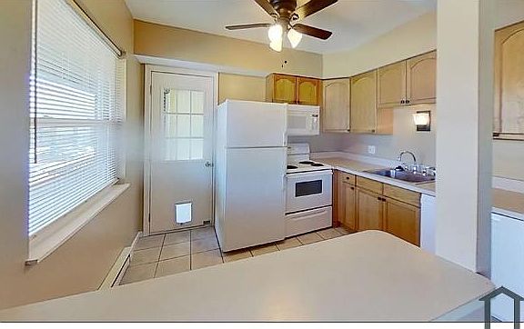 5th image of 7445 Hazelcrest Dr APT G