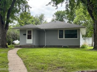 117 4th St SE, Ortonville, MN 56278