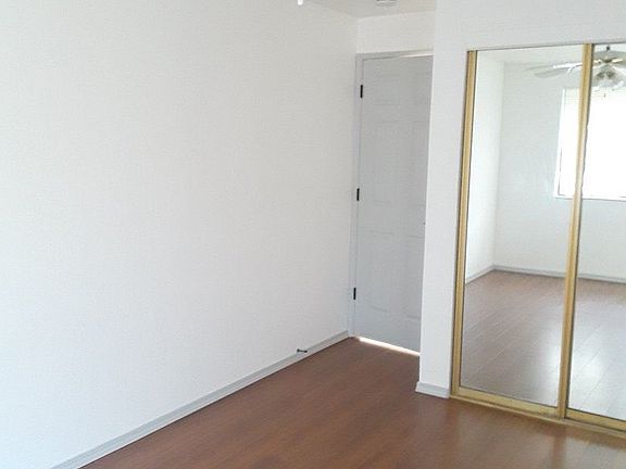 5th image of 422 11th St #422 B