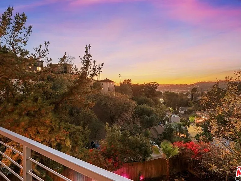 728 Montecito Dr — Photo 18