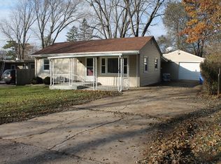 300 Park Ave, South Elgin, IL 60177