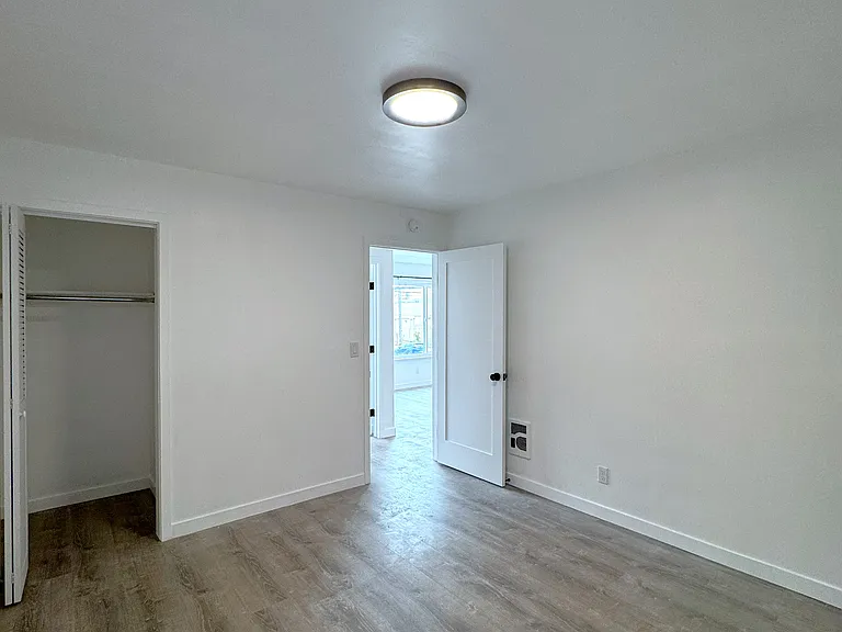 105 Sickles Ave #1 — Photo 8