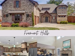 8648 Interlochen Dr, Nixa, MO 65714
