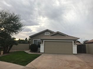 1514 S King Cir, Mesa, AZ 85206