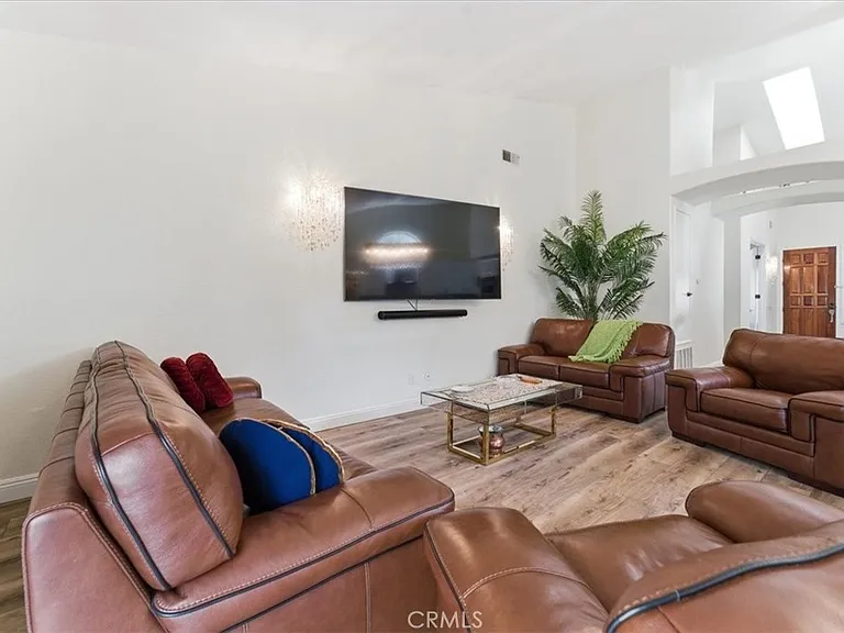 2749 Silver Oak Pl — Photo 11