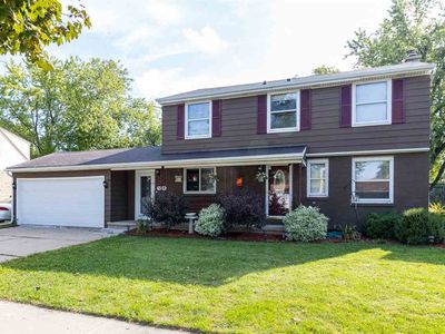 111 Edward St, Combined Locks, WI, 54113