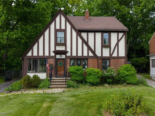 3605 Meadowbrook Blvd, University Heights, OH 44118