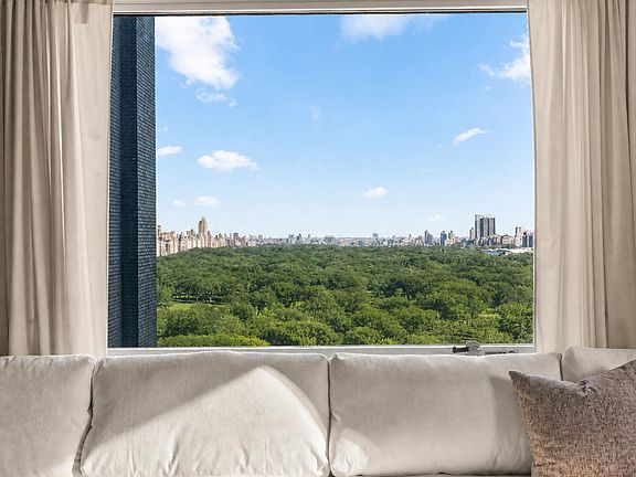 3rd image of 160 Central Park S #2118/2120