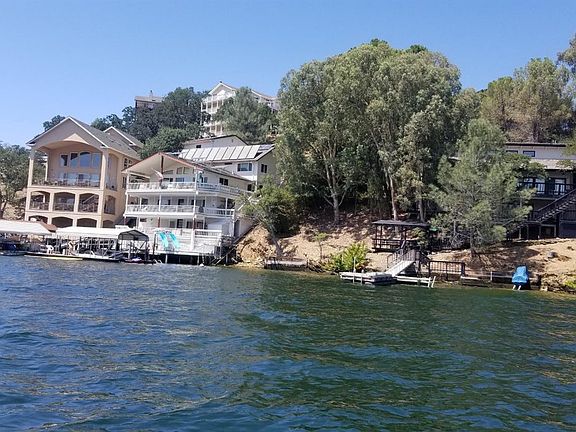 2nd image of 906 Bret Harte Dr