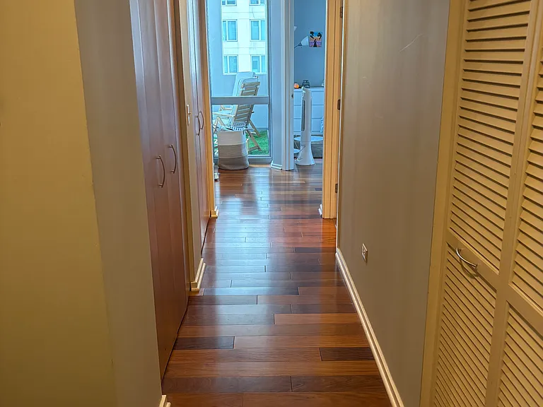 1819 S Michigan Ave #601 — Photo 10