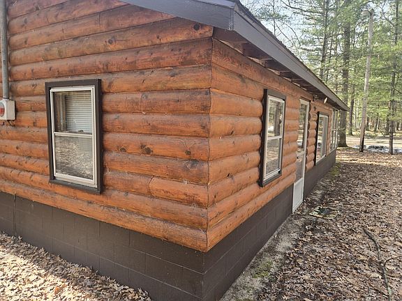 3rd image of 8099 E Johnson Rd