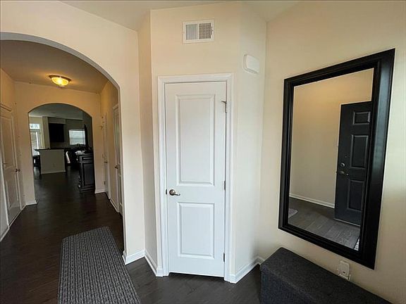 3rd image of 8926 Ringview Dr