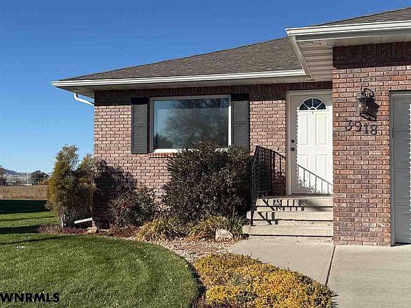 3rd image of 3918 Avenue D