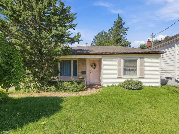 24 Barton St, Saint Catharines, ON L2S 2W1