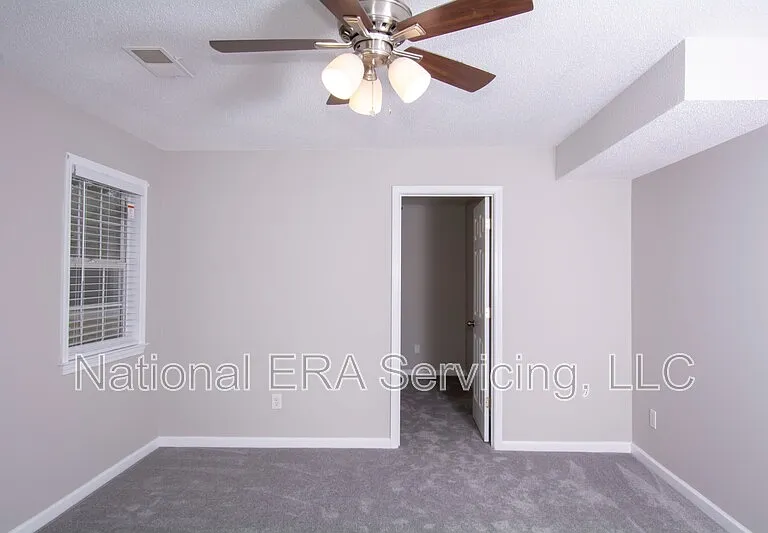 132 Chariot Dr — Photo 9