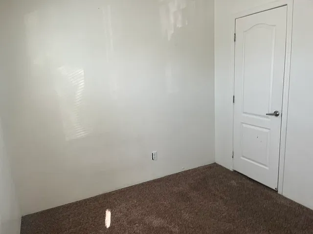 763 W Avenue L #24 — Photo 8