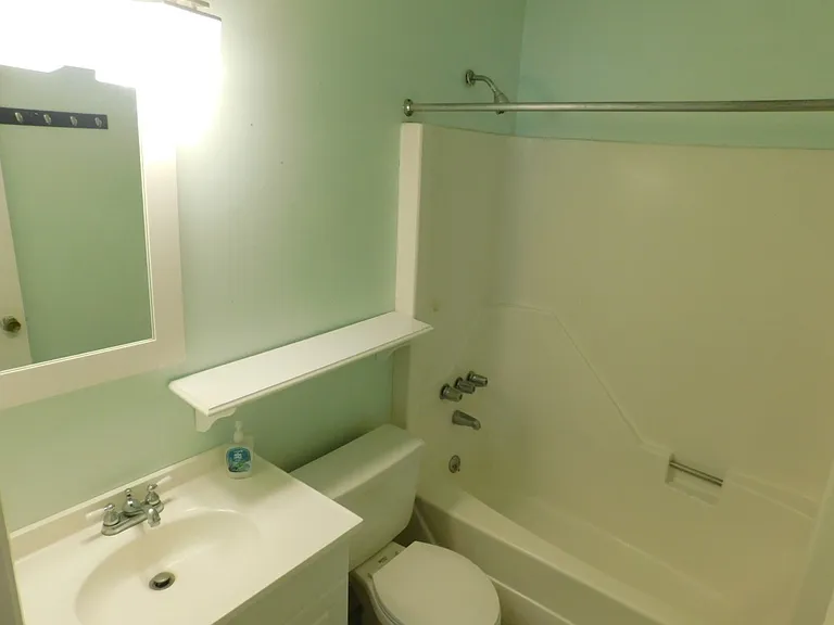 226 Webb Blvd — Photo 8