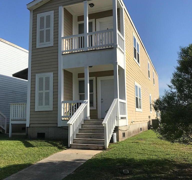 1st image of 12124 Prudie Cir #A & B