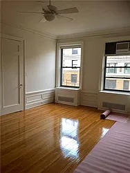 Rented by Siderow Residential Group