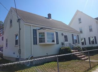 262 Spring St, West Roxbury, MA 02132