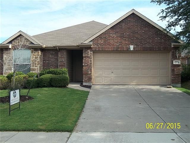 1st image of 1313 Mockingbird Dr