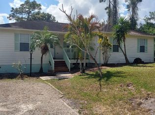 2725 4th St SW, Lehigh Acres, FL 33976