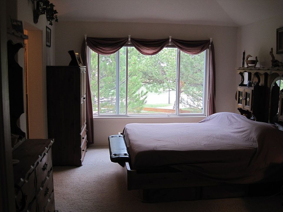 1st image of 222 Medina Ct