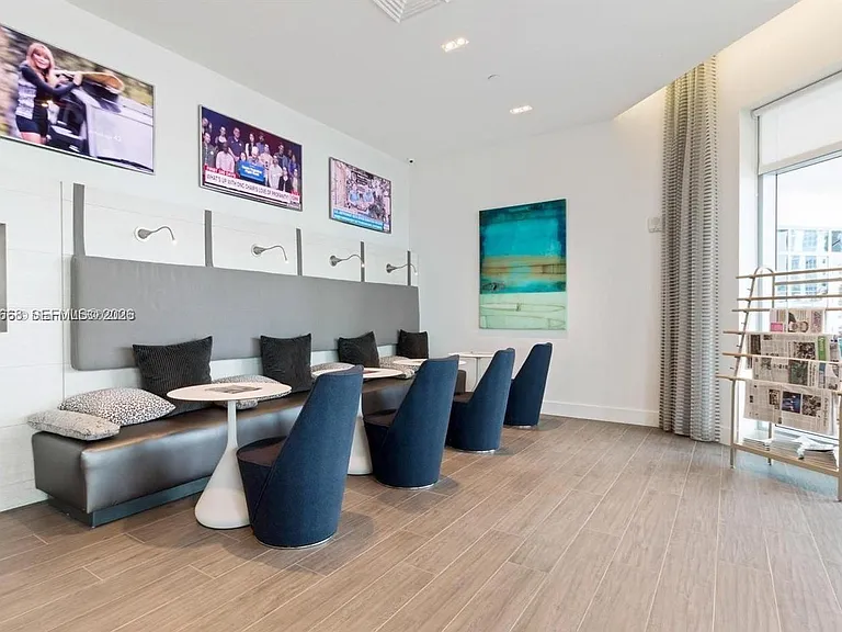 17111 Biscayne Blvd #408 — Photo 25