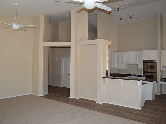 4th image of 7229 E Quince St