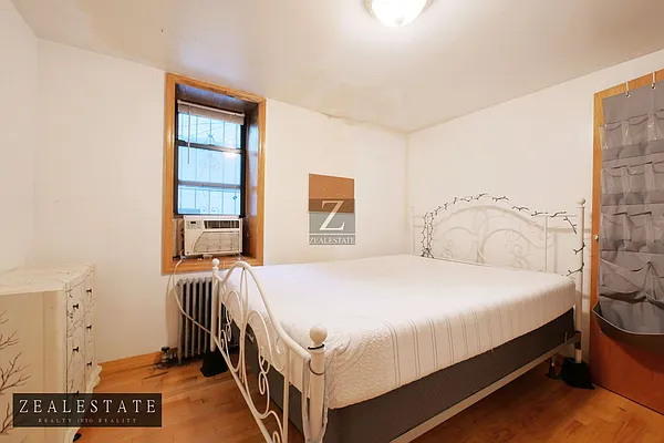 Rented by ZealEstate Group Inc | media 51