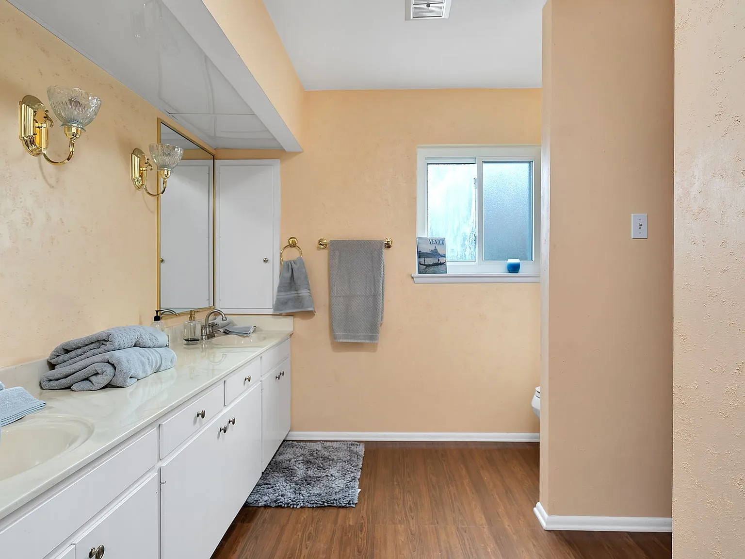 5641 Parkcrest Drive - 1 — Photo 4