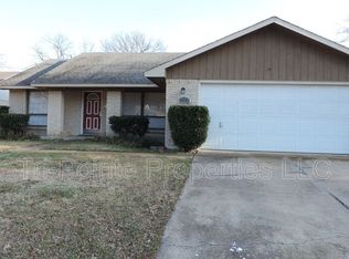 414 Wildbriar Dr, Garland, TX 75043