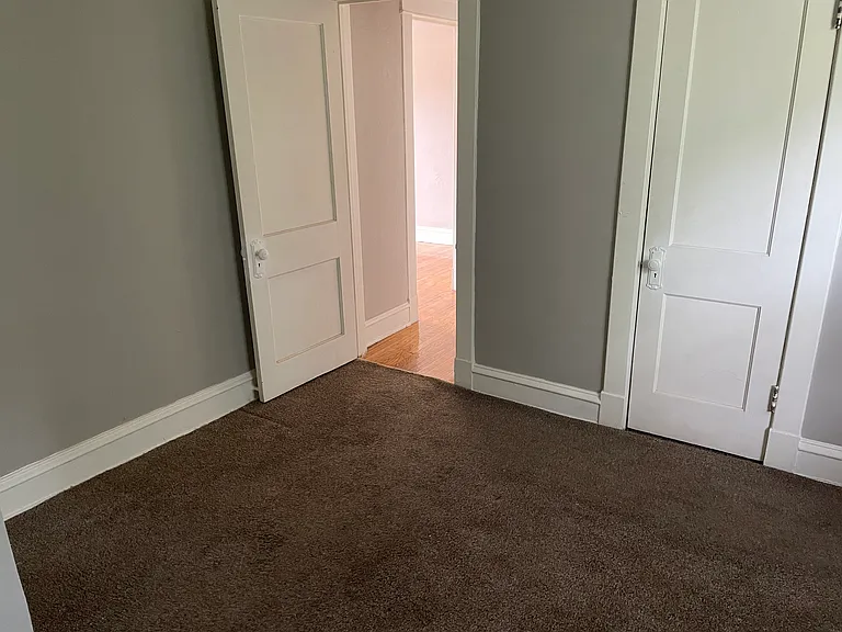 2208 E 29th St #1 — Photo 30