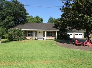 1606 S Hill St, Alvin, TX 77511