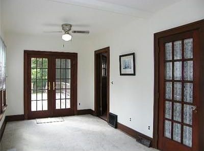 4th image of 919 Grant St