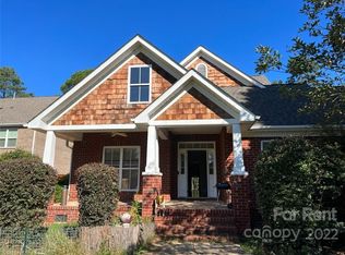 125 Matthews Township Pkwy, Matthews, NC 28105