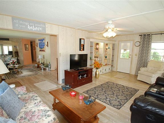2nd image of 215 Palm Meadows Dr