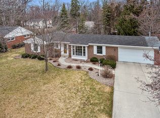 855 W Saint Francis Rd, De Pere, WI 54115